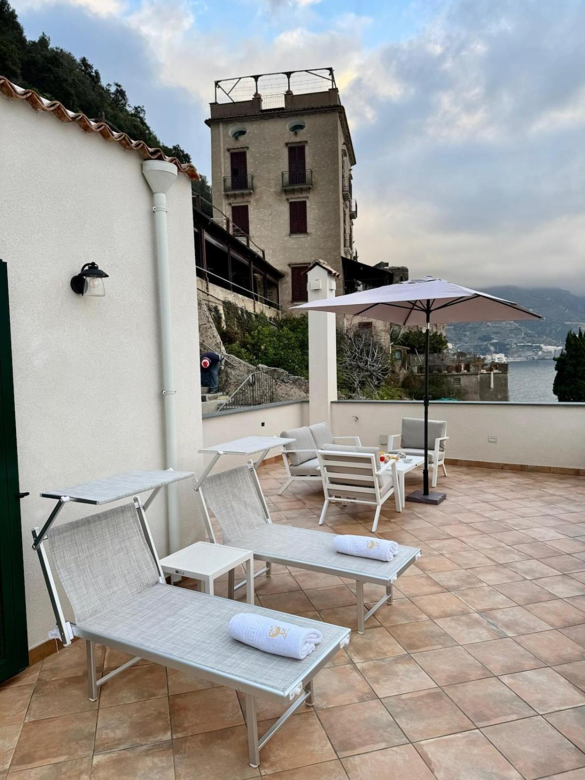 Amare With And Breathtaking Views Ravello